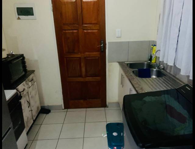 2 BEDROOM HOUSE FOR SALE IN VANDERBIJLPARK CE 4